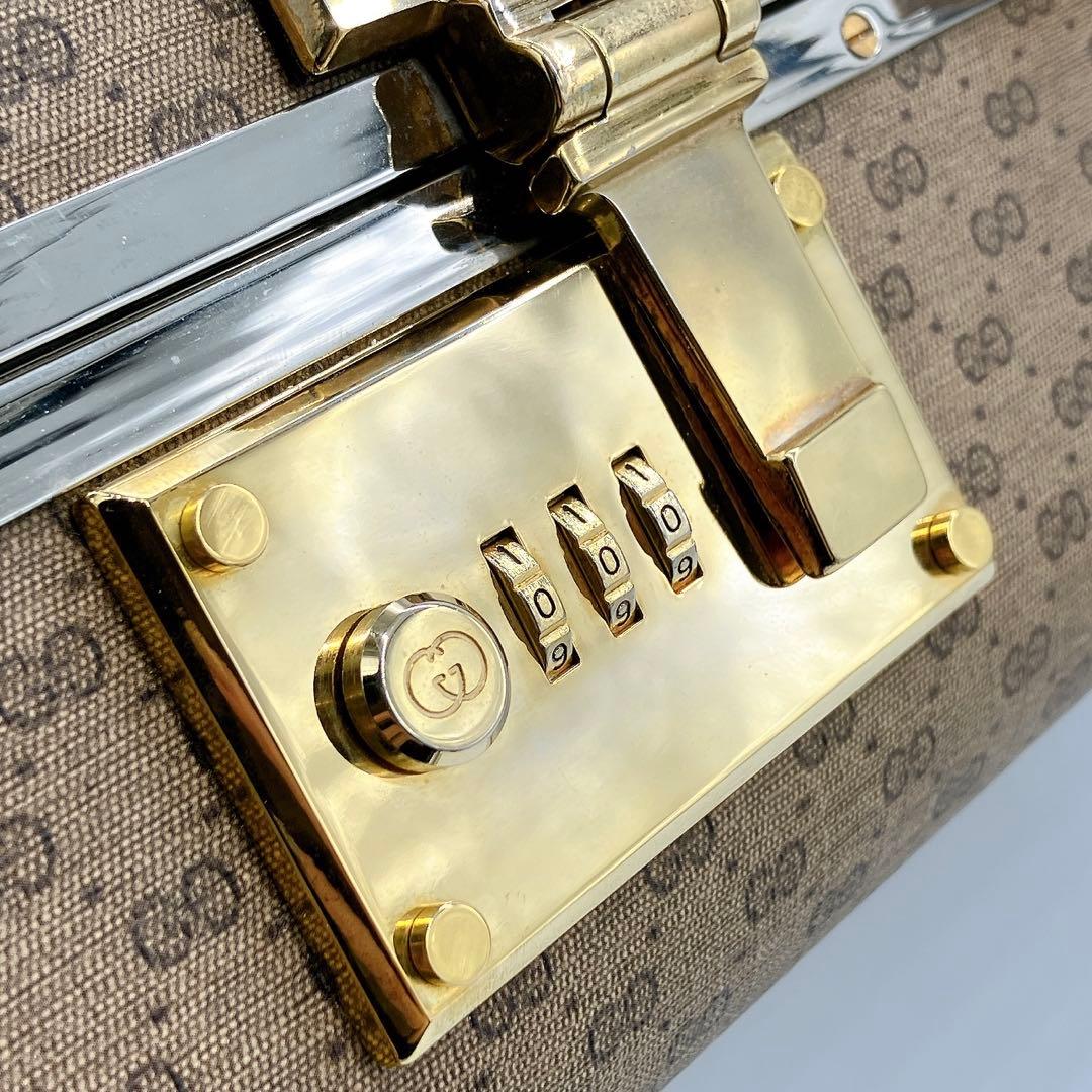 希少【GUCCI】ハード　トランクケース　ハードケース　マイクロGG PVC.