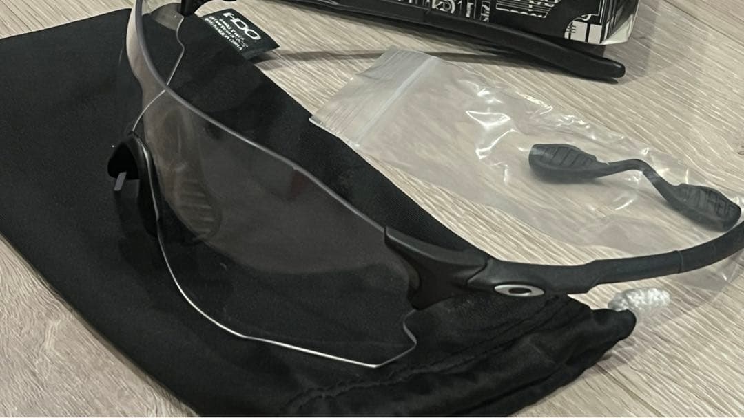 オークリー　EV ZERO サングラス