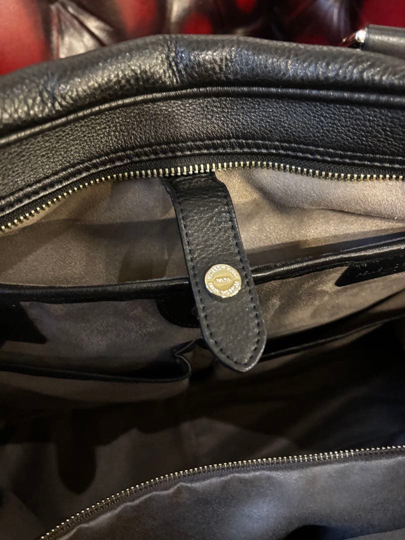 ★ペレモルビダ★黒 メイデンボヤージュ オールレザー　ショルダーストラップ付