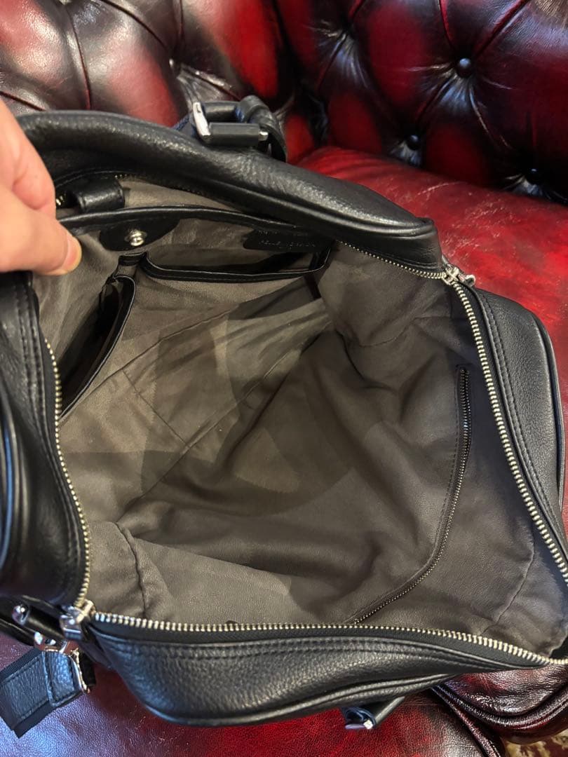 ★ペレモルビダ★黒 メイデンボヤージュ オールレザー　ショルダーストラップ付