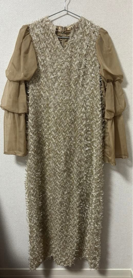 【美品】niana デザインスリーブシャギードレス 結婚式 dorrydoll