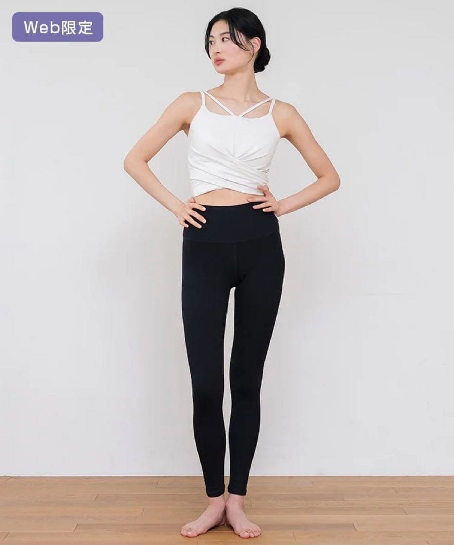 【SUKALA】ショートクロスキャミソール＆レギンスセットアップ Mサイズ