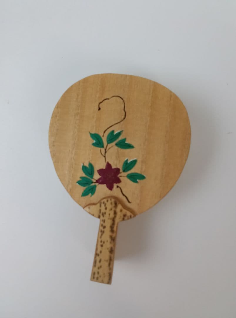 鉄線蒔絵 桐団扇香合 うちわ 木製 茶道具 インテリア