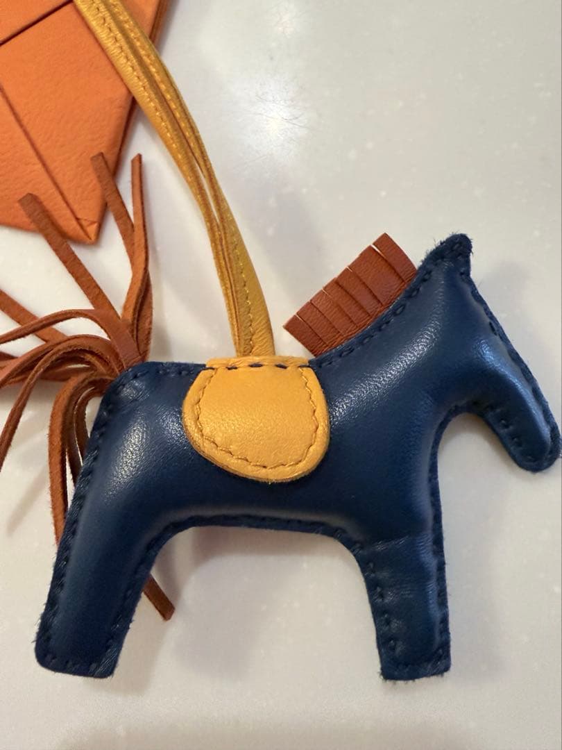 エルメス　ロデオ　正規品　チャーム ネイビー HERMES