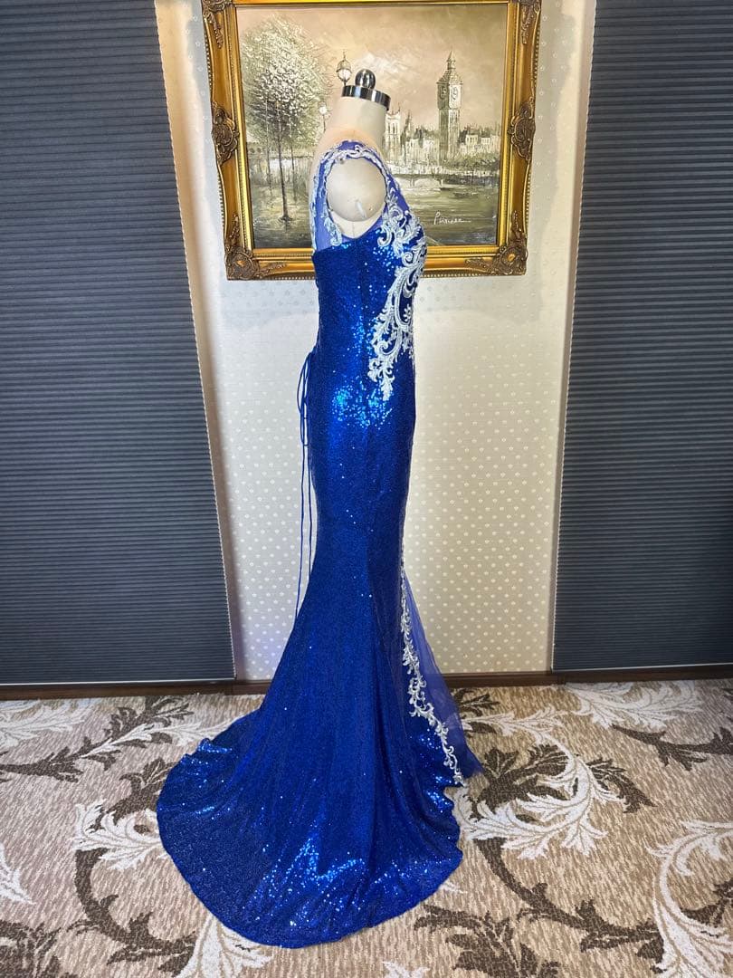 青のスパンコール刺繍マーメイドドレス