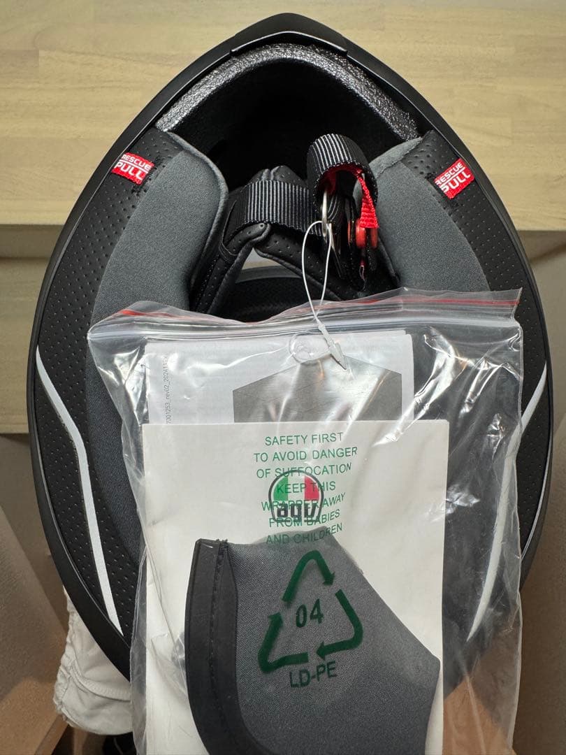 新品・未使用AGV K6Sフルフェイスヘルメット ホワイト size【S】サイズ