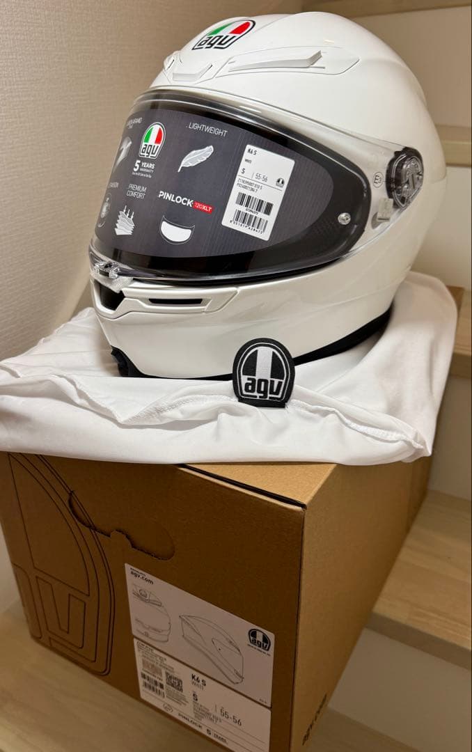 新品・未使用AGV K6Sフルフェイスヘルメット ホワイト size【S】サイズ