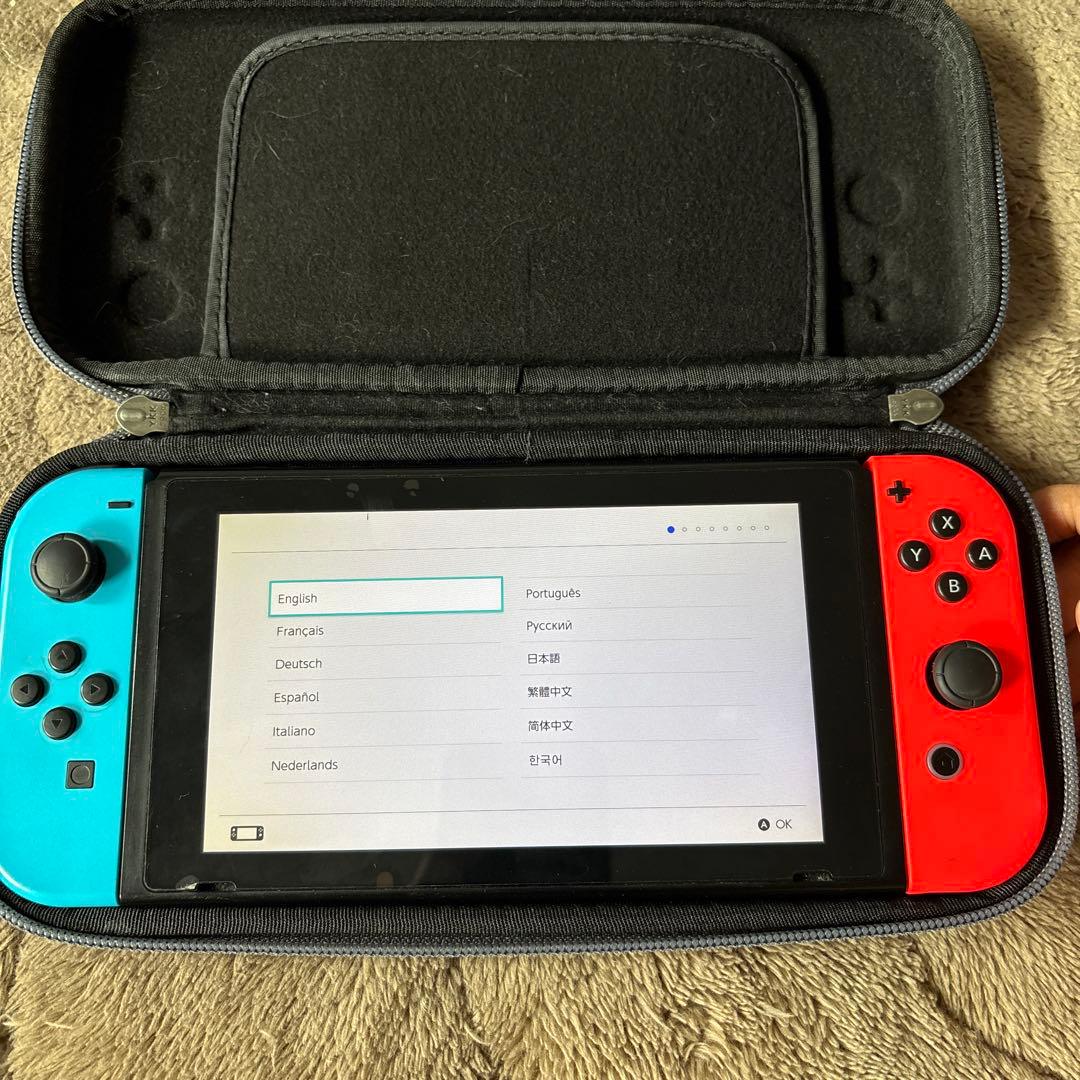 Nintendo Switch 本体 赤/青 ＋ ハードポーチ付