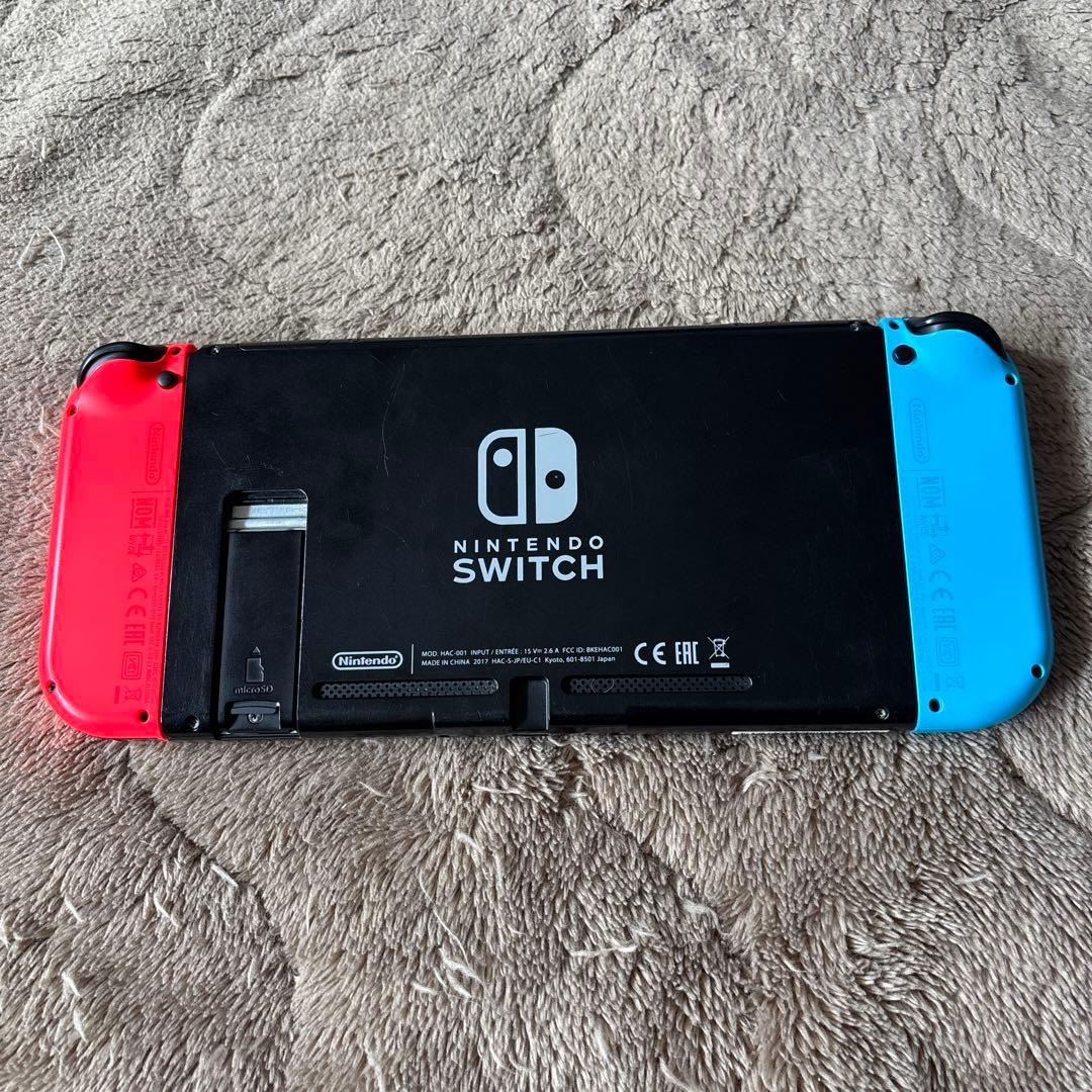 Nintendo Switch 本体 赤/青 ＋ ハードポーチ付
