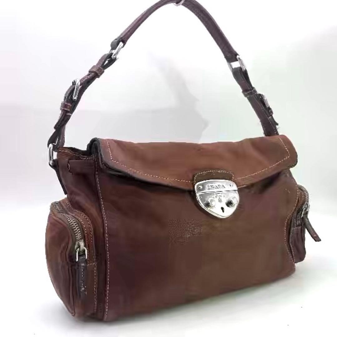プラダ 3345 ロック金具 オールレザー ショルダーバッグ ホーボー
