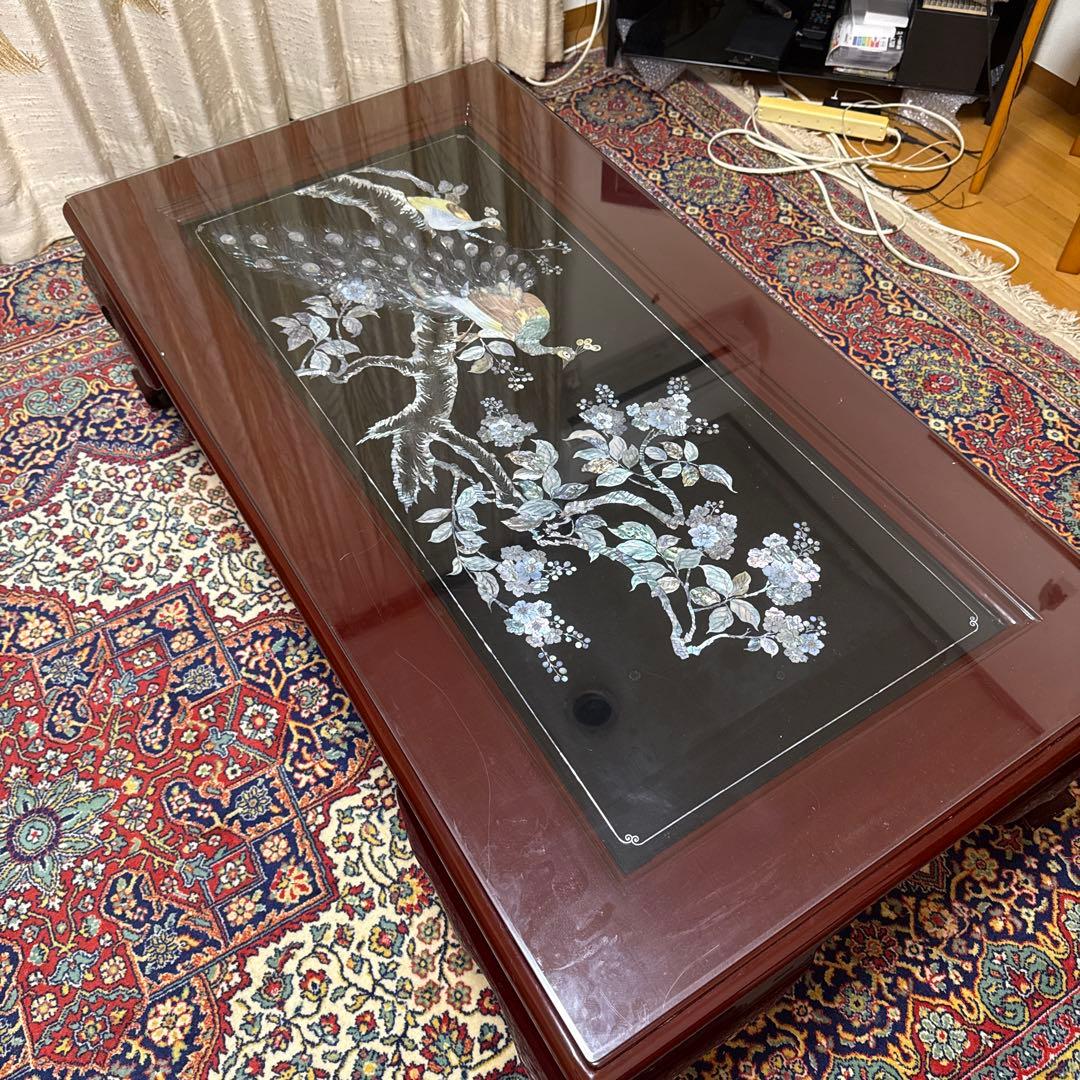 【土曜日15時以降のみ対応可】和風座卓 孔雀と花の螺鈿装飾