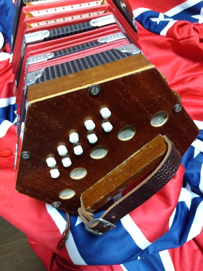 REGOLETTA コンサーティーナ 20ボタン　ビンテージ イタリア製