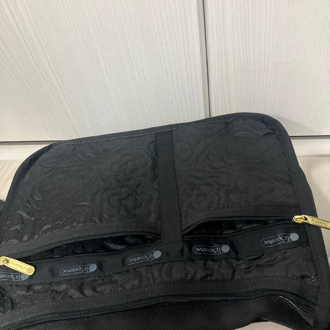 ショルダーバッグ　パフィーブロッサムズ　 レスポートサック　ブラック