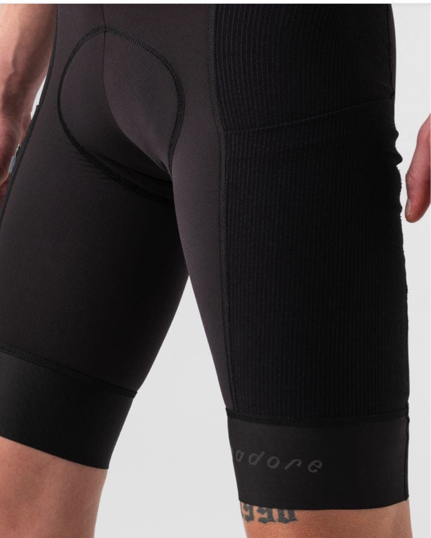 【最終値下】イザドア　ディスタンスカーゴウールビブショーツS