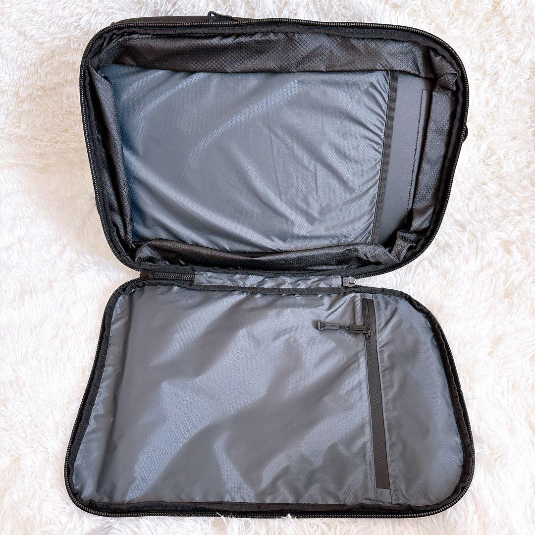 【訳アリ価格】HOLICC One バックパック リュック28L ブラック