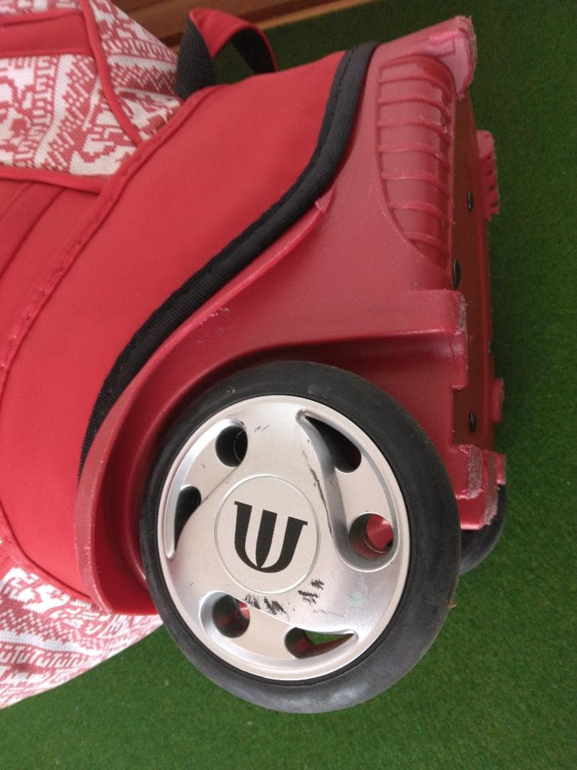 M.U SPORTS 赤 パターン入り キャディバッグ