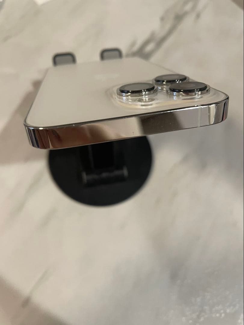 iPhone 13 Pro 128GB SIMフリー【新品ケース・フィルム付】