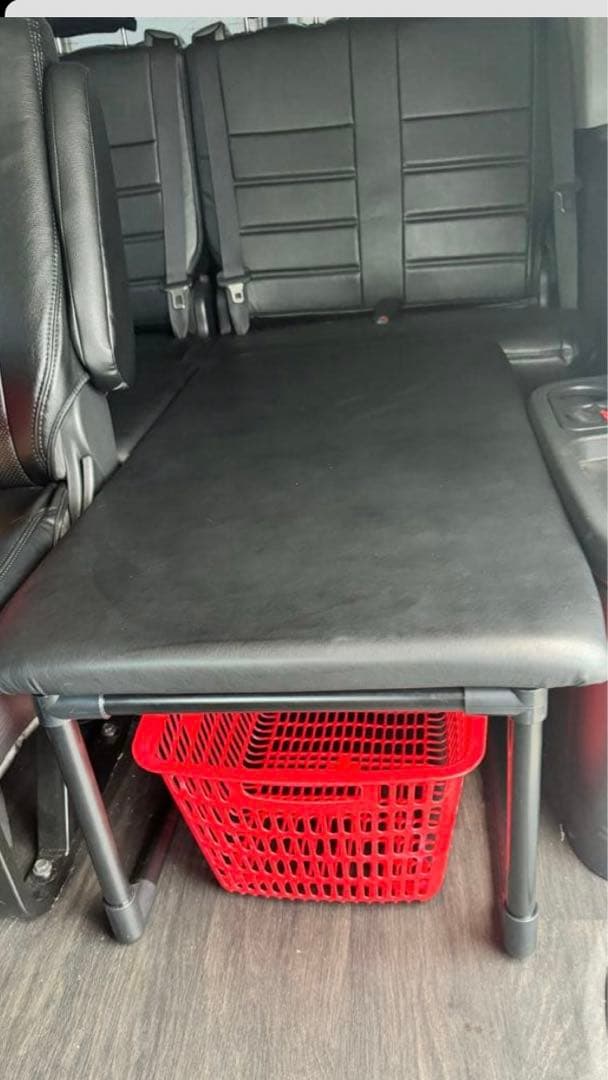 ハイエースワゴン　ベッドキット