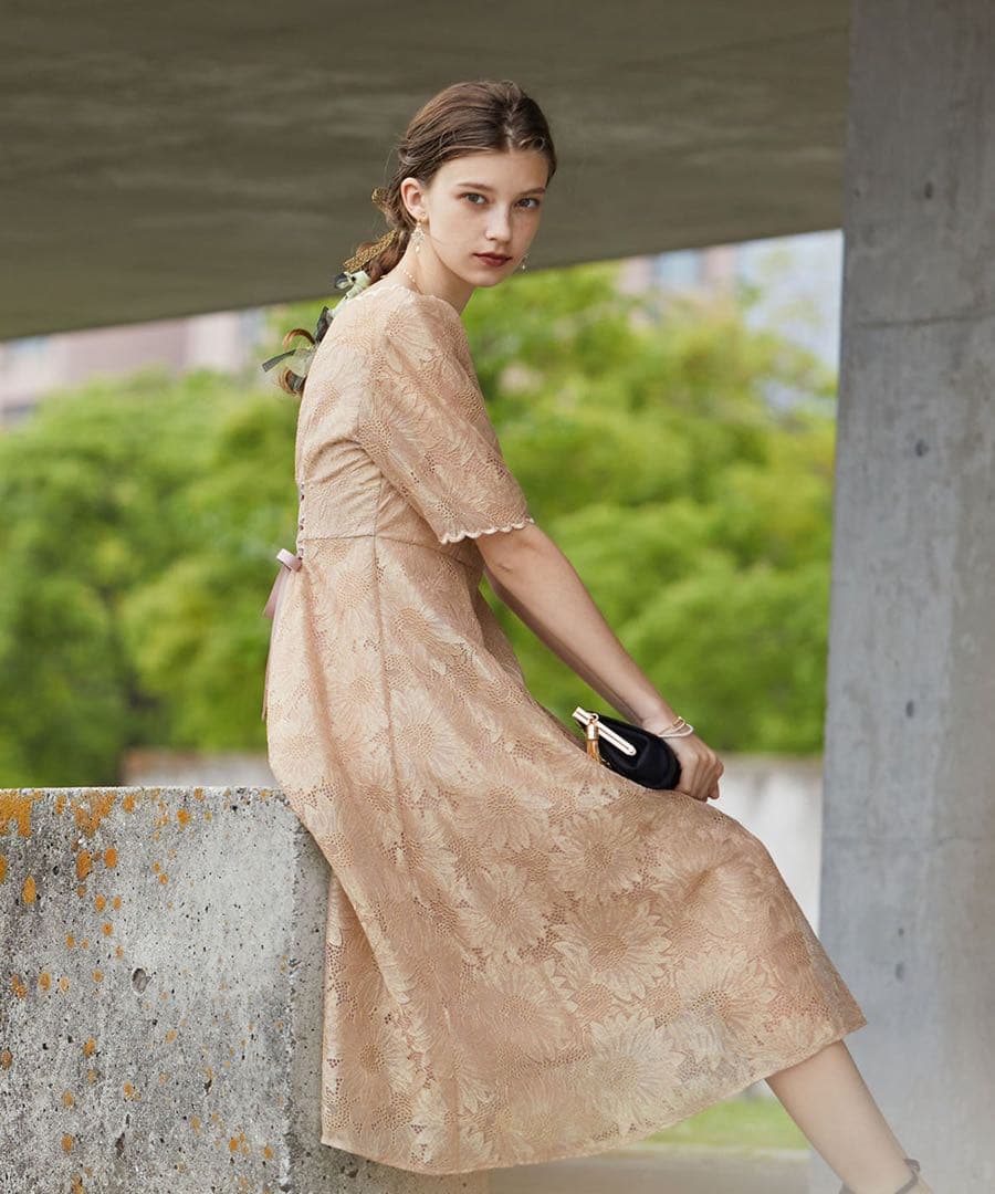 エ★新品タグ付き★ドリードール　ゴールドヴィンテージレースワンピースドレス