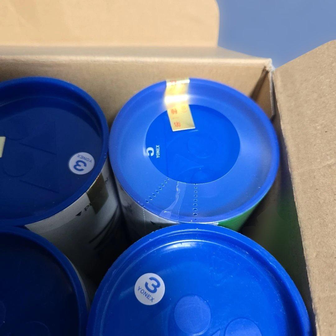 m*s様 YONEX NEWOFFICIAL（新品&美品シャトル）