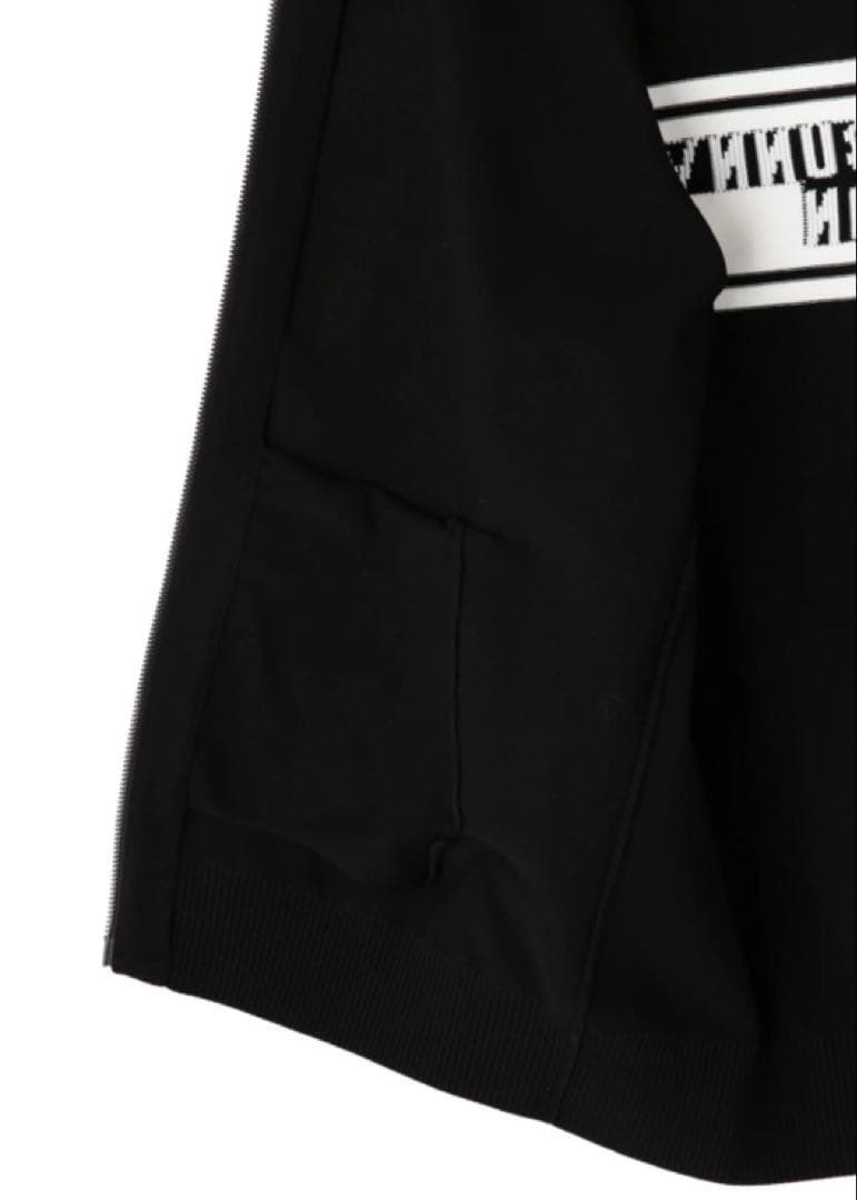 新品 パーリーゲイツ マスターバニー 天竺度詰め ジャケット(4)サイズM/黒