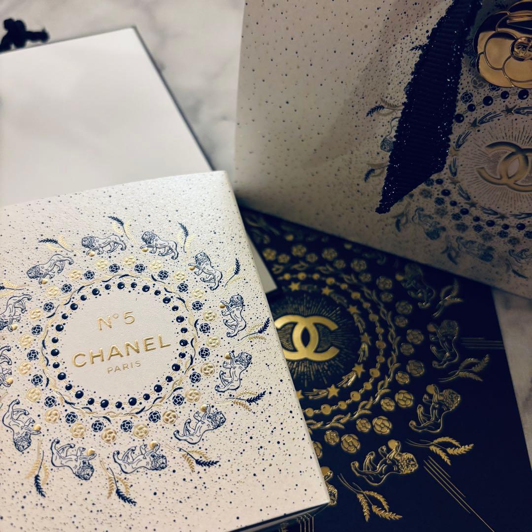 シャネル N°5 オードゥ パルファム パース スプレイ コメット　ギフト