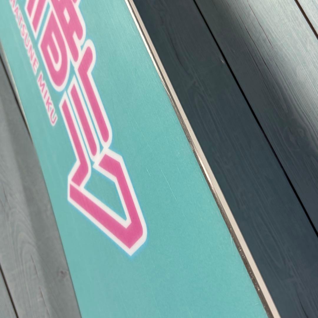 超希少 MIKU 初音ミク 23年モデル スノボー 板