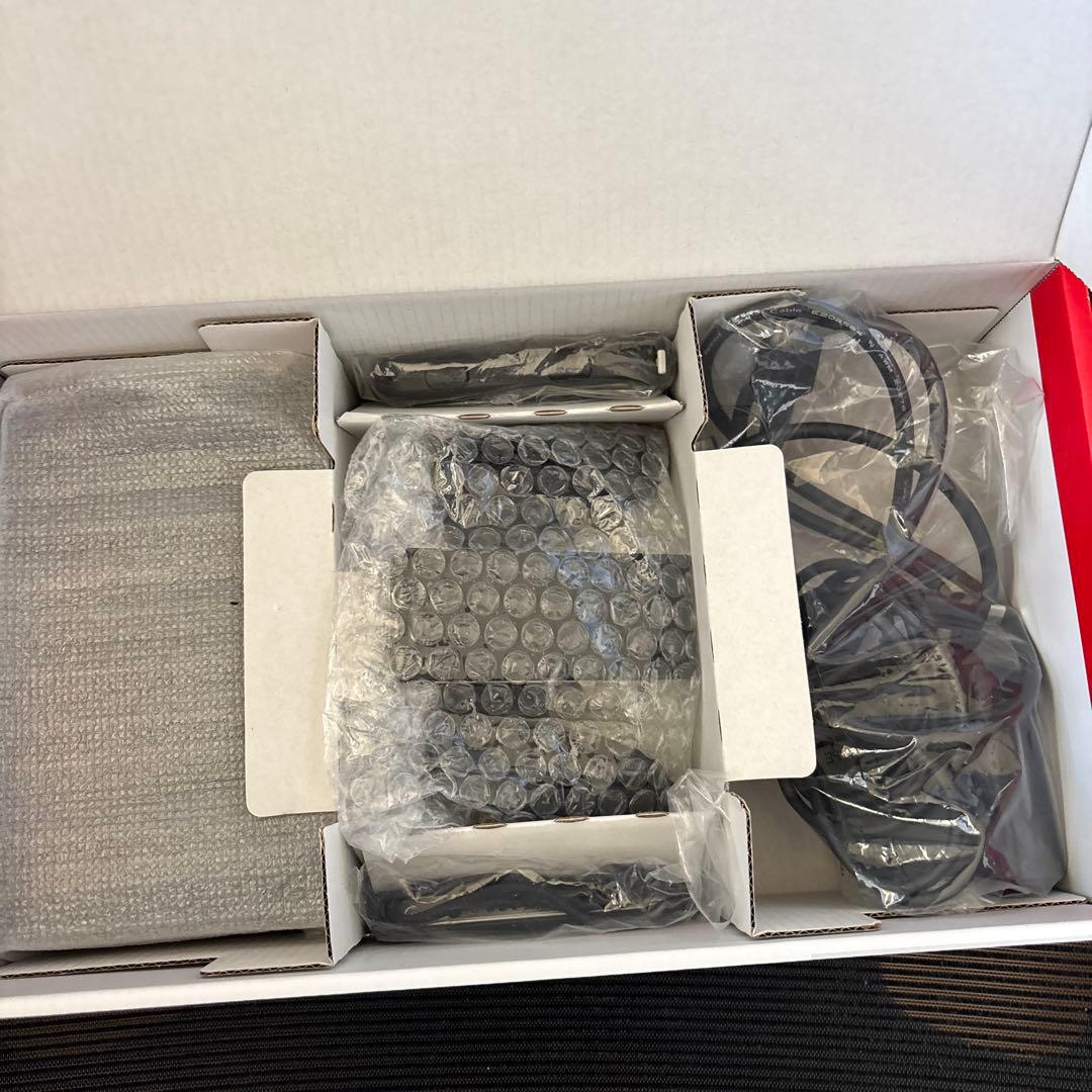 Nintendo Switch本体　ネオングリーン ネオンオレンジ