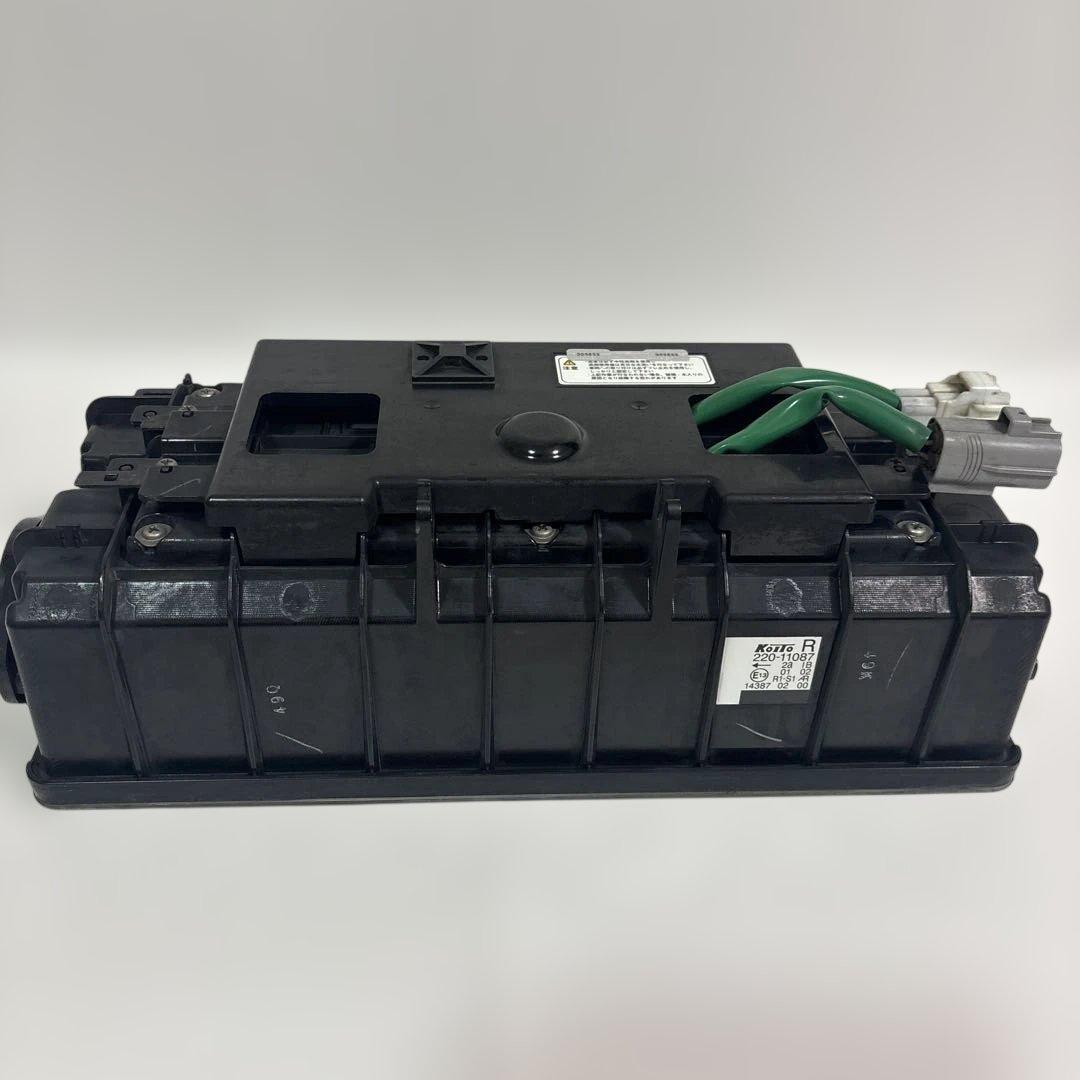 【20】小糸 トラック用4t 10t ノーマルタイプ（運転席側）