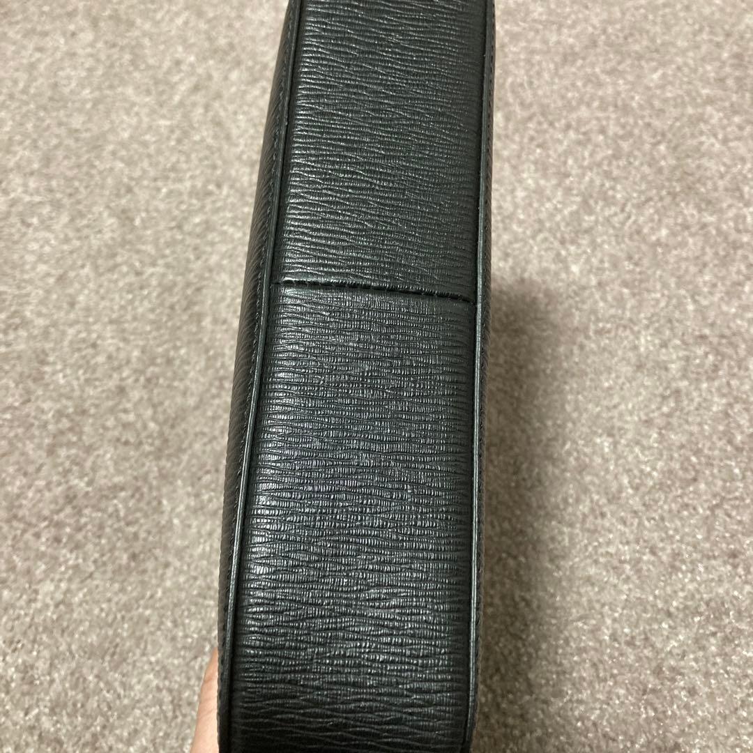 フェラガモ男性用セカンドバッグ(美品)