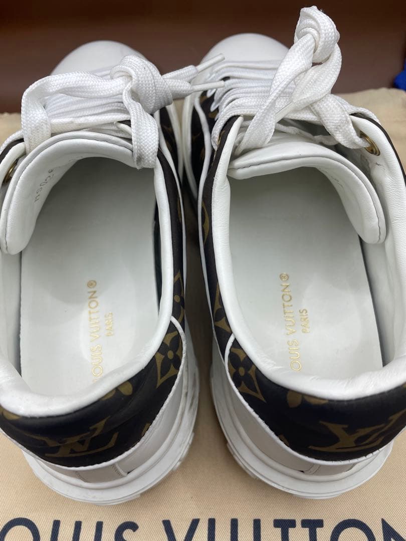 ルイヴィトン　タイムアウトライン　ライン　モノグラムスニーカー　23.5〜24㌢