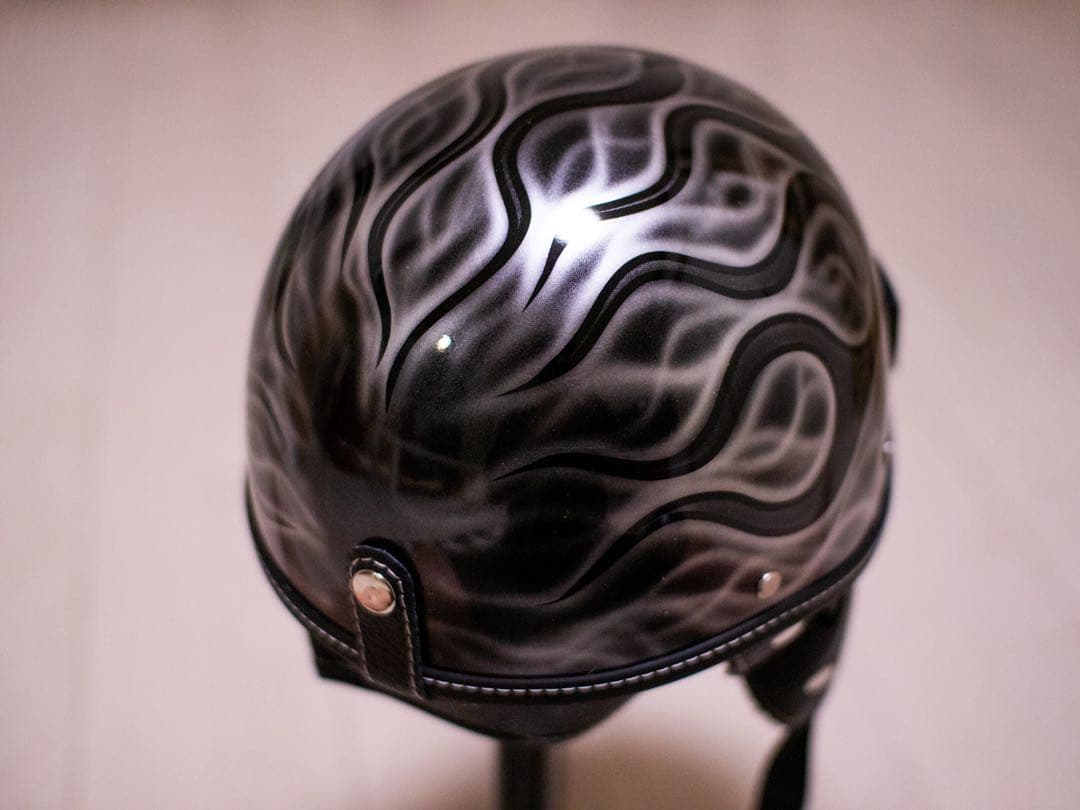 M 新品未使用　ポリヘル　ポリス　ヘルメット 黒シルバーフレア