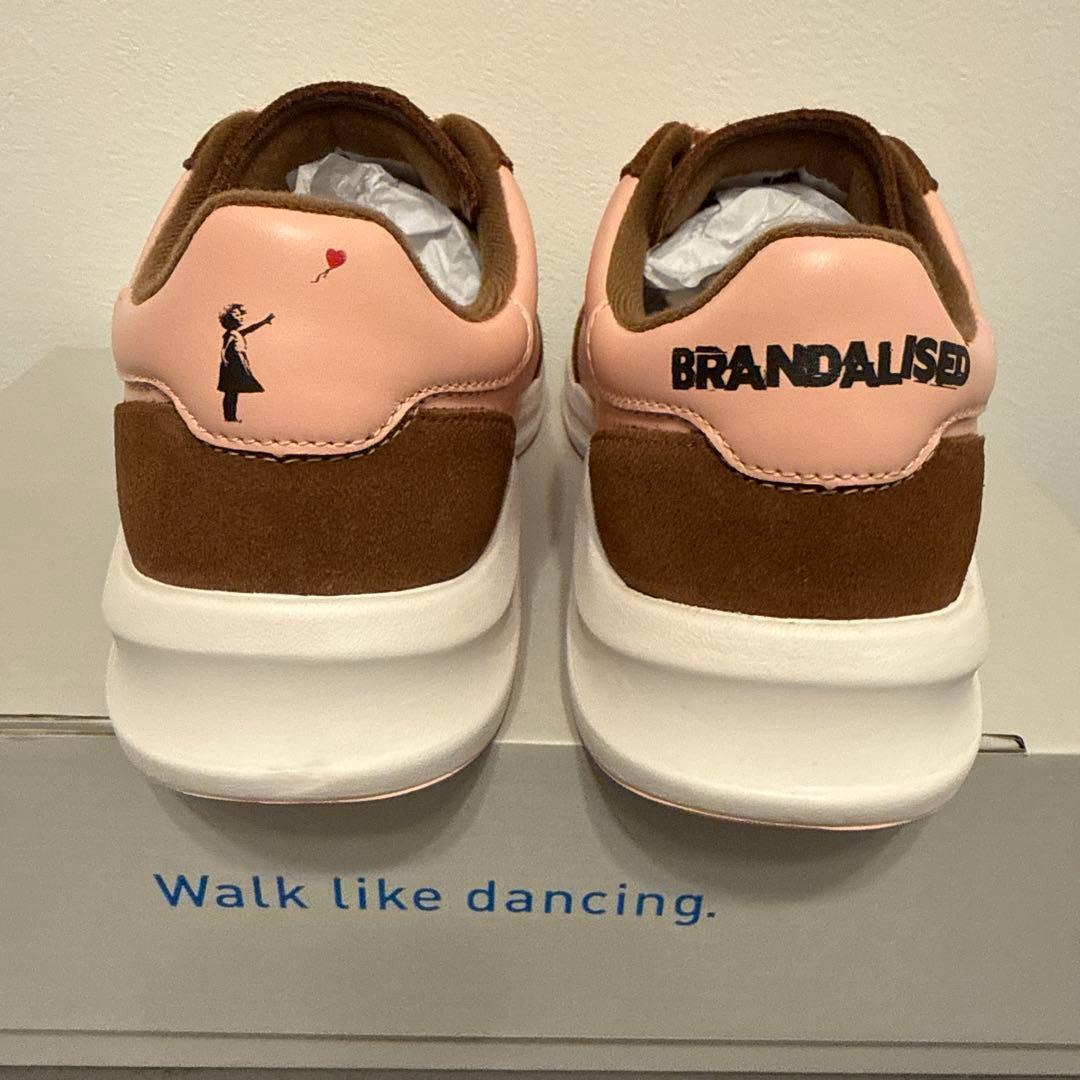 【新品未使用／抽選限定】にゅ〜ず × バンクシーコラボ 24cm