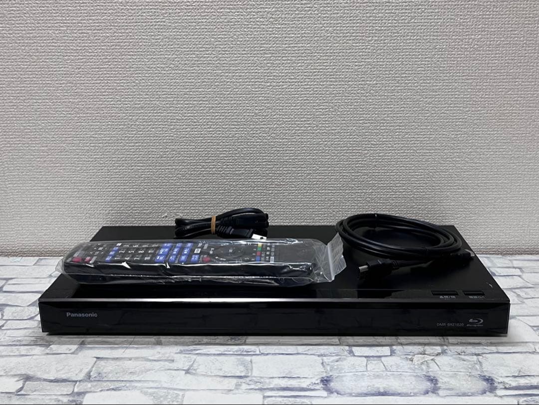 4K 1TB 3番組録画 パナソニック　BDレコーダー DMR-BRZ1020