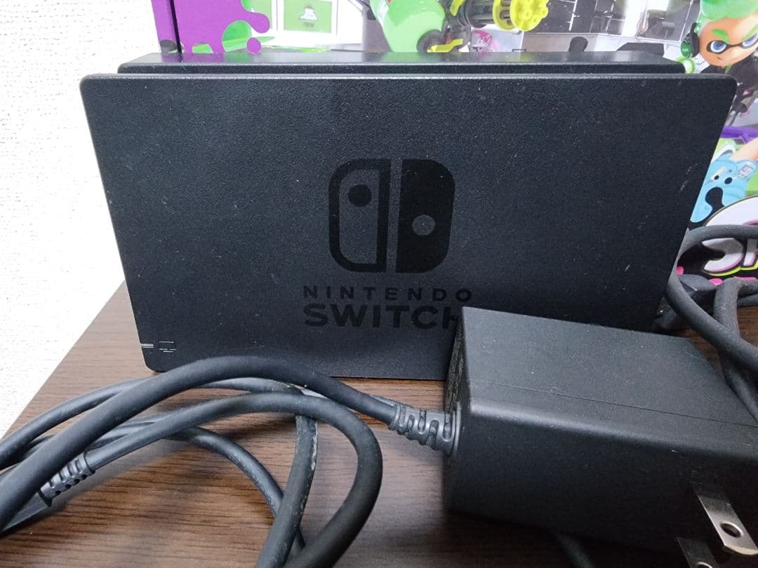 Nintendo Switch 本体+ジョイコン(ジャンク品)