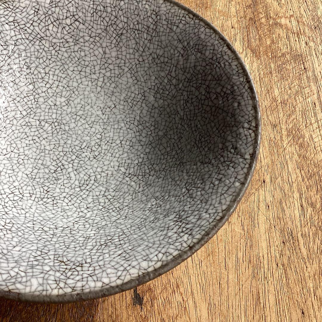 かおりんです。粉引茶渕ディナープレート7寸皿5枚・光沢かいらぎ浅鉢2枚