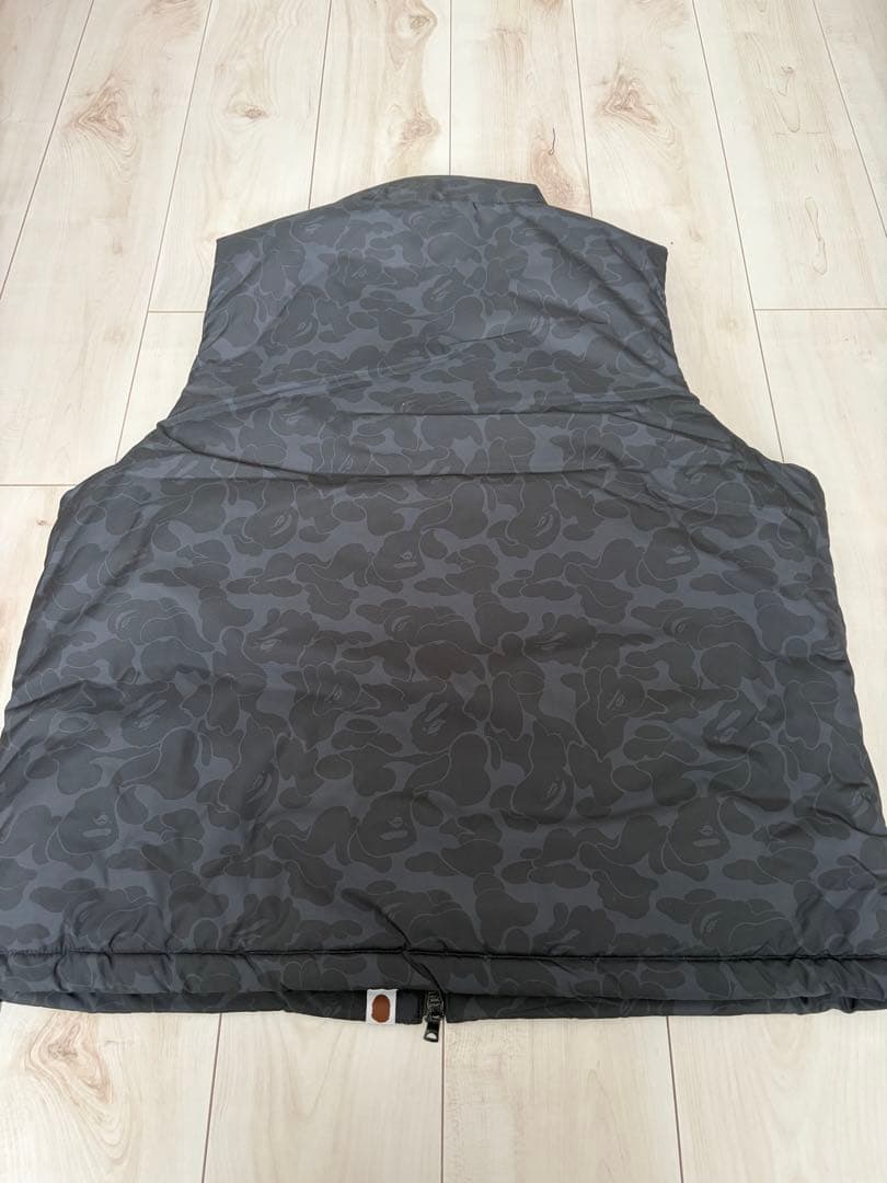 A BATHING APE 迷彩ダウンベスト