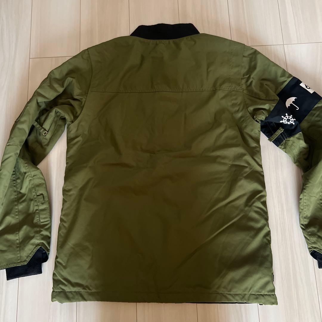 686 シックスエイトシックス　スノボー　ウェア