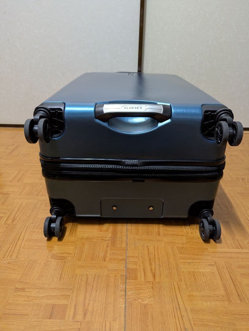 スーツケース　Lサイズ