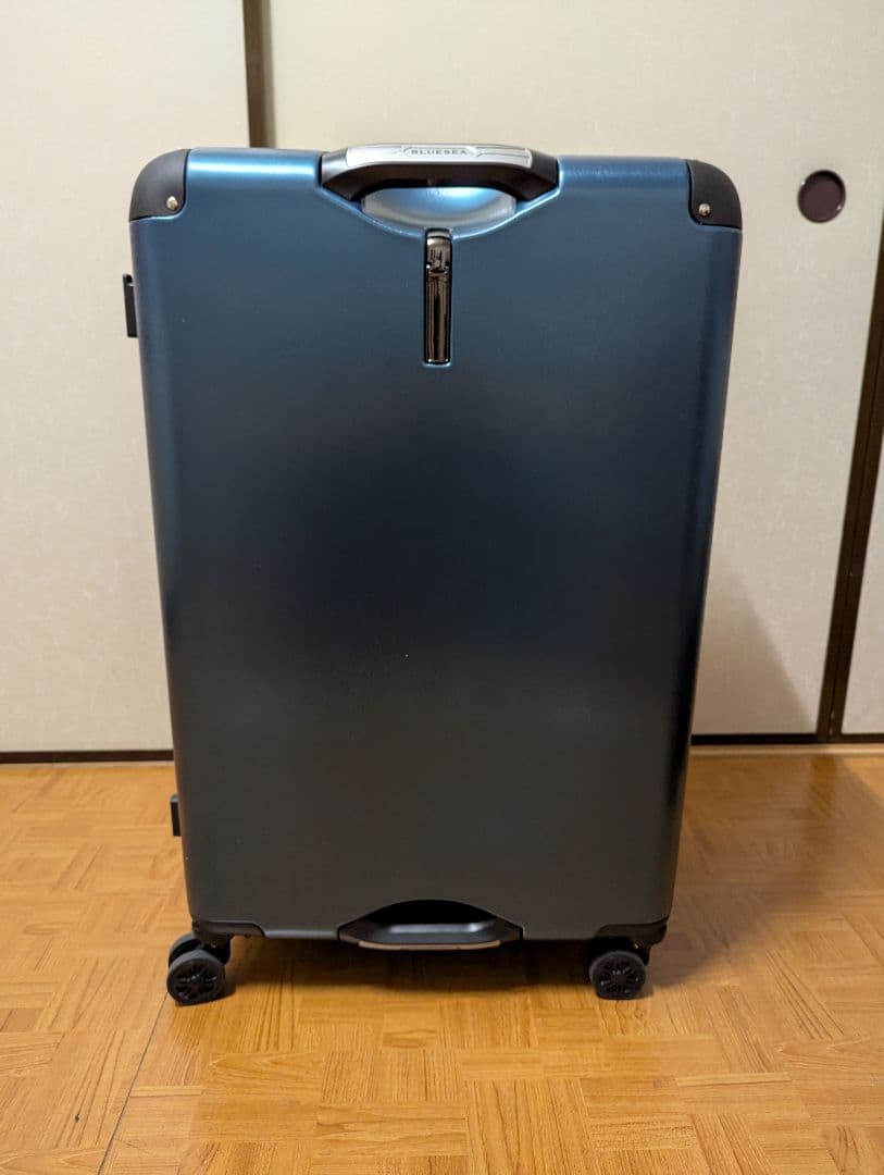 スーツケース　Lサイズ