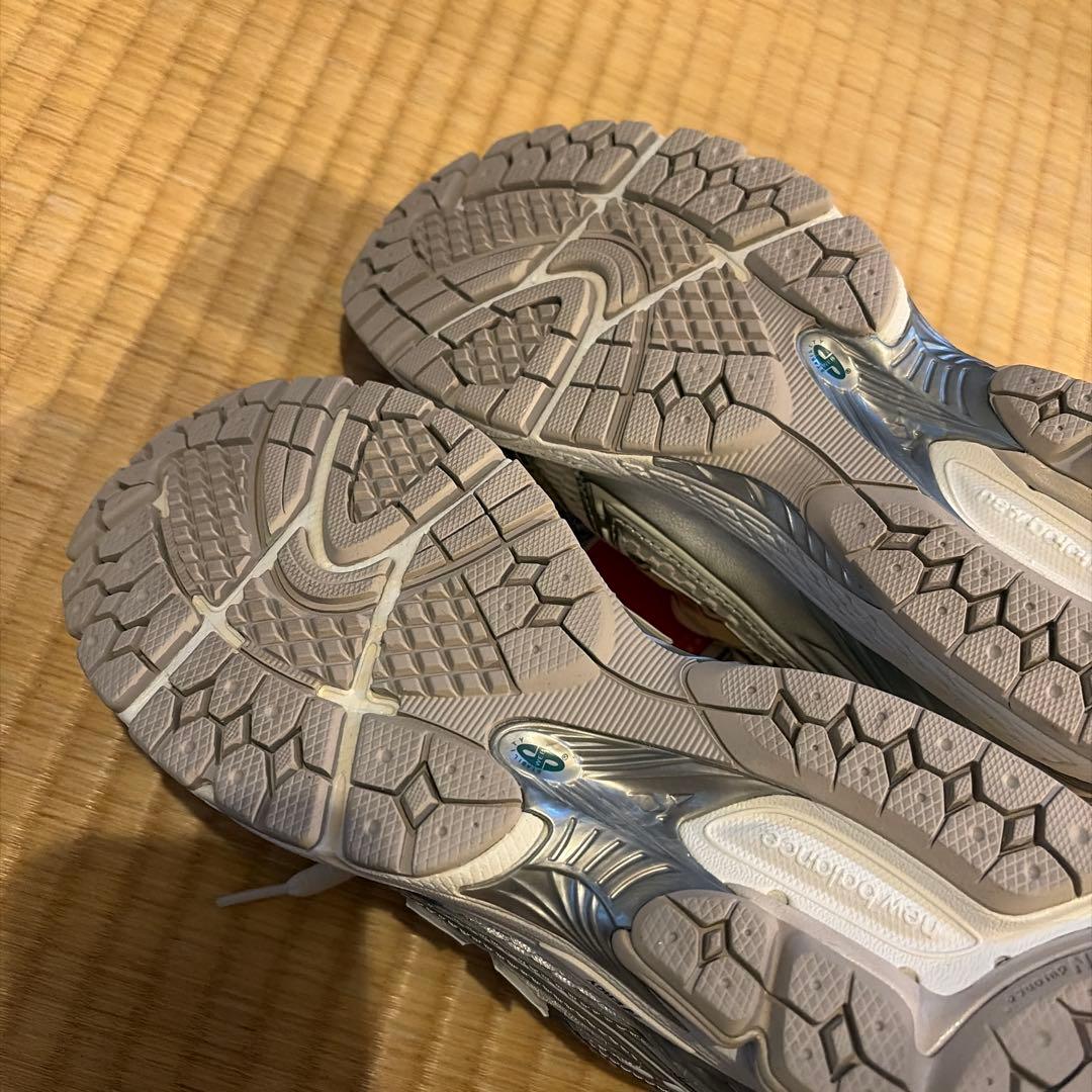 新品未使用品　国内正規品ニューバランス　M1906REE D