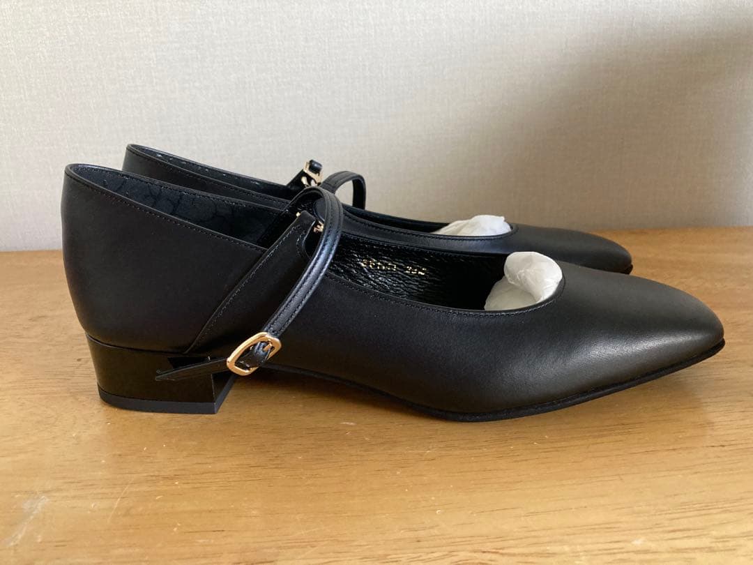 新品ヒミコ 【25SS】スクエアトゥメリージェーンパンプス/651111