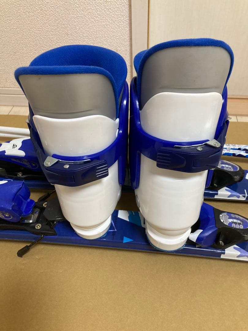 KAZAMA キッズ用スキー板126cm ブーツ23cm ストック100cm