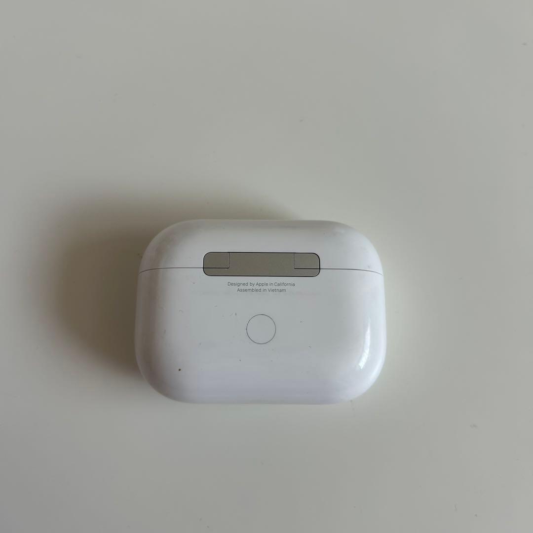 AirPods Pro 2 本体　充電ケーブル/イヤーチップ付