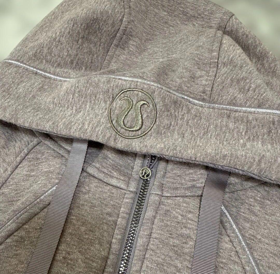 ❤️入手困難　上位モデル scuba パーカー　Plush ルルレモン 裏起毛　4