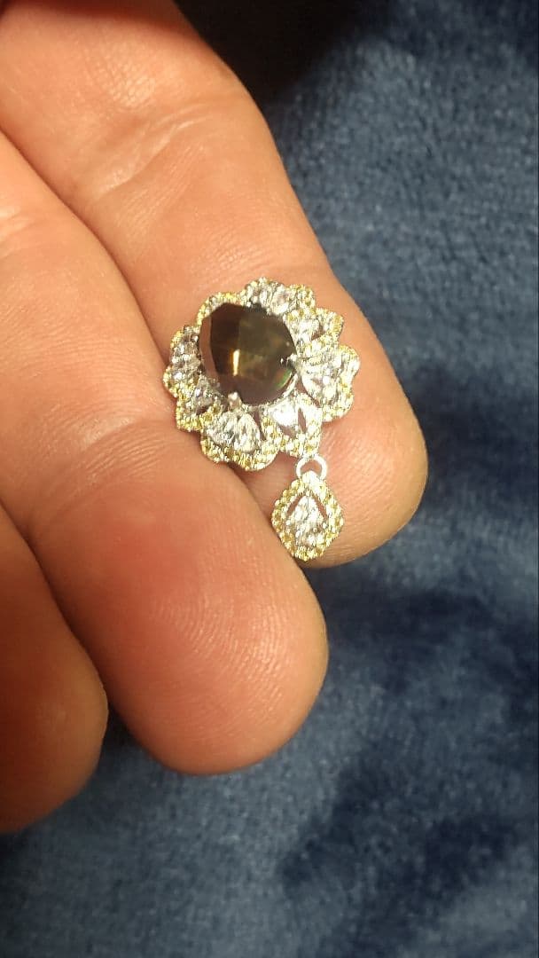 レインボーガーネット 奈良県天川村産 ペンダントトップ １