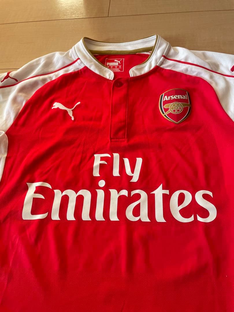プーマプレミアリーグ15 16アーセナルFCサッカーユニフォームホームエジル赤白