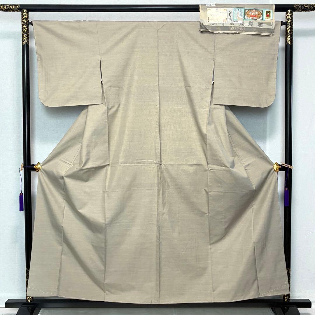 D189 本場白大島紬　恵大島　白恵泥　証紙　正絹着物　袷　しつけ糸未使用極美品