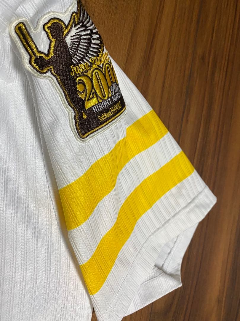 福岡ソフトバンクホークス小久保裕紀2000本安打記念ハイグレードユニフォーム