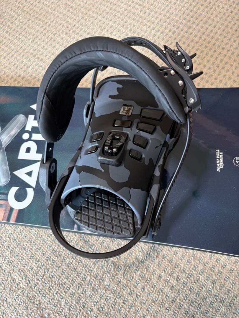 専用【東京・千葉市でお渡し】【郵送可】CAPiTA スノーボード ⭐️ビンディング